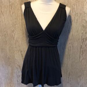 Ella Moss Dark Gray V Neck Flowy Tank Top